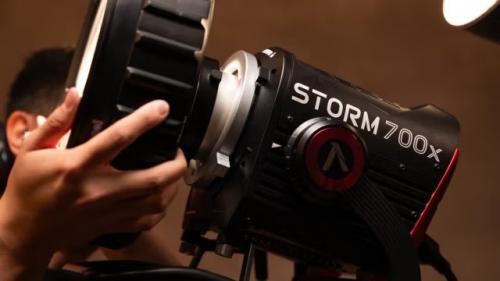 Aputure STORM 700X